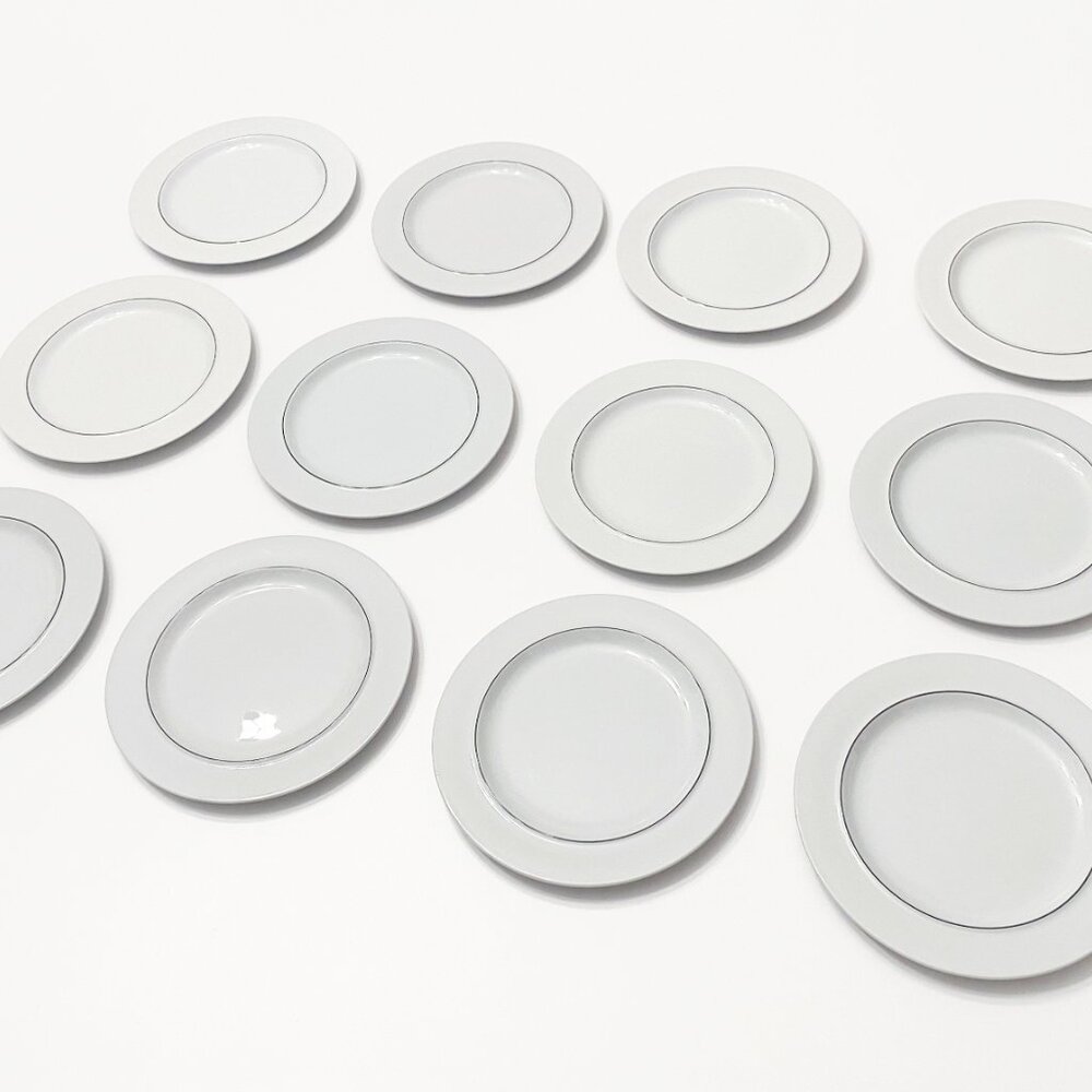 12 x Royal Copenhagen Blåkant Blue Line – Salad plates Salattallerken No 3068 - Picture 2 of 12